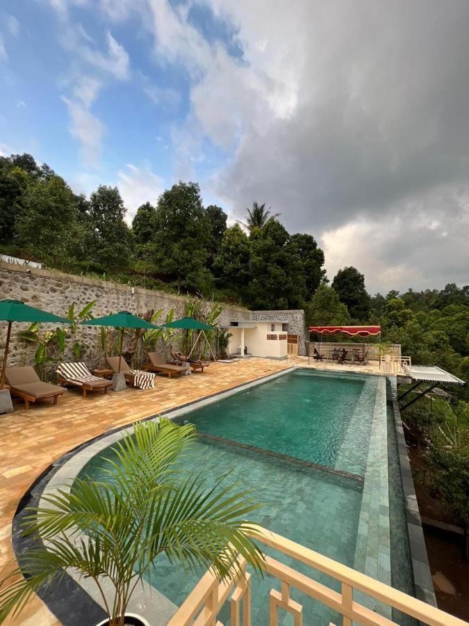 Munduk Kupang Villa&Resto Sekumpul Singaraja Exterior foto
